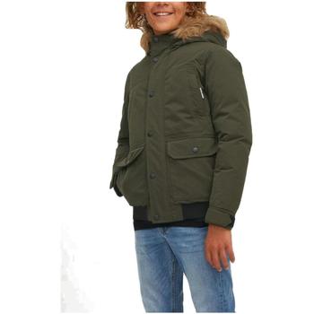 Takit Jack & Jones - 10 vuotta