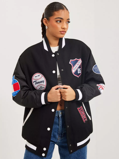Tommy Jeans - Syys- & Kevättakit - Black - Tjw Oversized Letterman Jacket - Takit