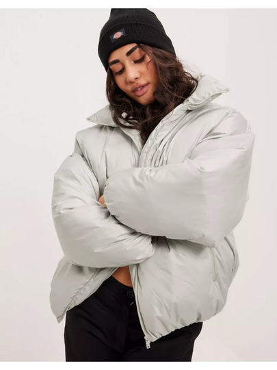 NLY Trend Oversized Padded Jacket Vaaleanharmaa