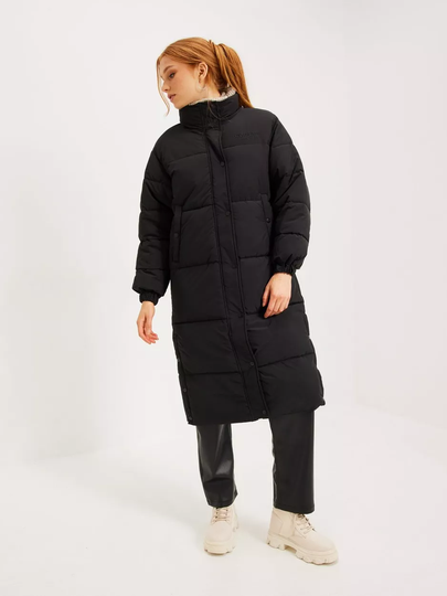 Sixth June - Pitkät takit - Black - Long Puffer W/ Sj Embroidery - Takit - coats