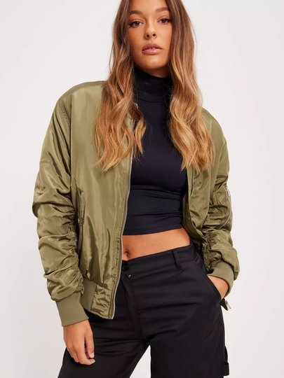 NLY Trend - Bomber-takit - Vihreä - The Bomber Jacket - Takit